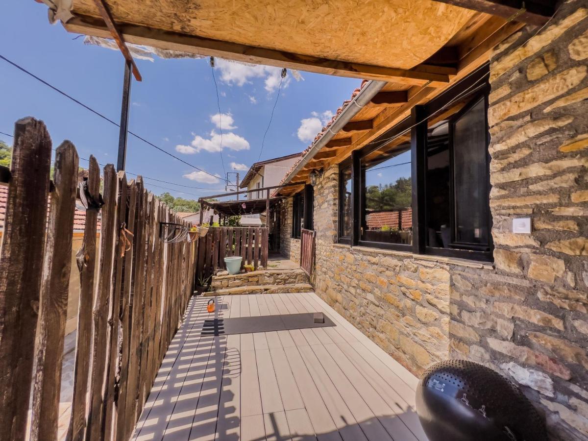 The Base- Balance Hub Hotel Veliko Tarnovo Kültér fotó
